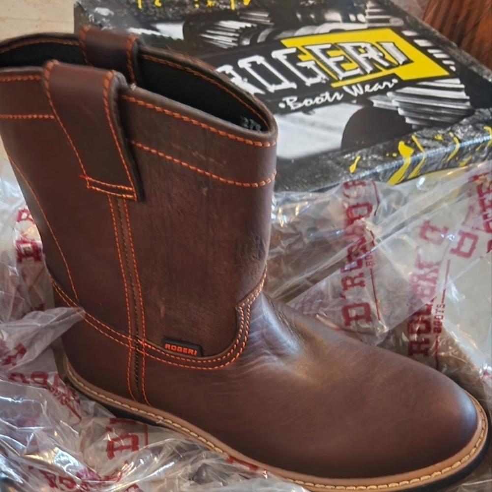 NIB Rogeri Western Style Round-Toe Work Motorcycle Boots